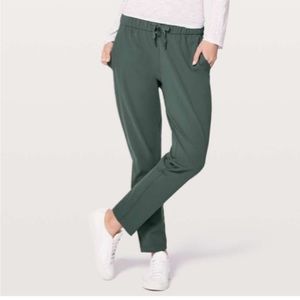 Lululemon On The Fly Pant Size 6
